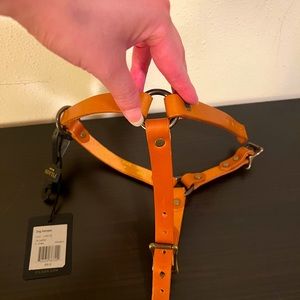 Brand new leather Filson dog harness